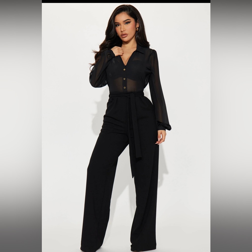 SOLD❌ fashion  nova jumpsuit size S